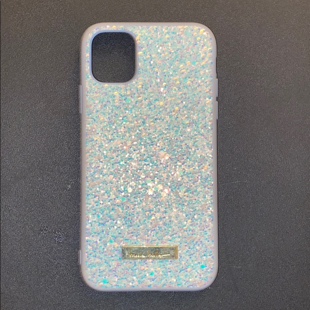 iPhone 11 phone case - Picture 1 of 1